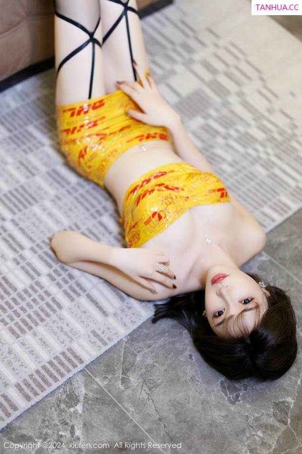 陈芝 芝芝Booty [XiuRen]高清写真图 2024.12.26 No.9664 徐莉芝Booty 黑丝美臀第34张图片
